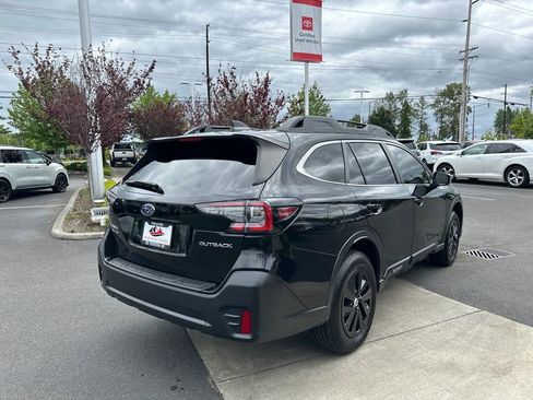 Used 2021 Subaru Outback Premium AWD/4WD image 5