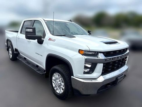 Used 2020 Chevrolet Silverado 2500 LT image 1