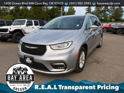 Used 2021 Chrysler Pacifica Touring-L