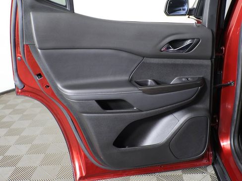 Used 2021 GMC Acadia SLT w/ Elevation Edition image 31