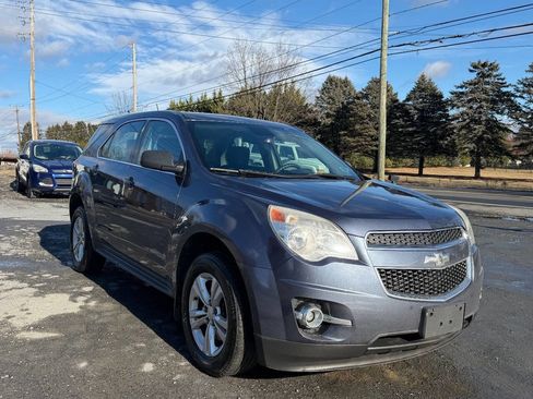 Used 2013 Chevrolet Equinox LS image 2