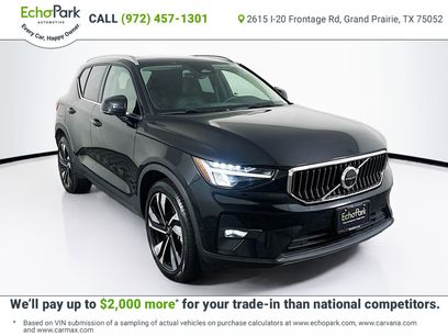 Used 2025 Volvo XC40 B5 Plus