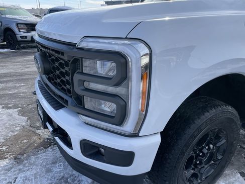 Used 2023 Ford F350 XLT w/ XLT Premium Package image 28