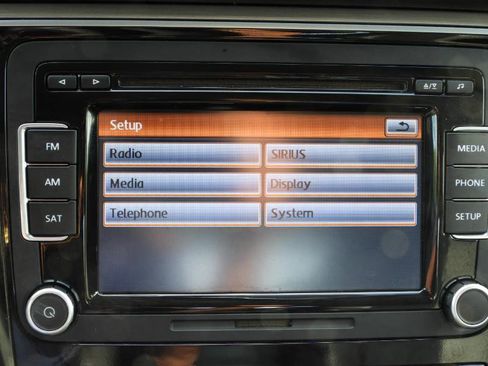 Used 2014 Volkswagen Passat 1.8T SE image 43