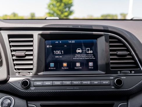 Used 2018 Hyundai Elantra Sport FWD image 27