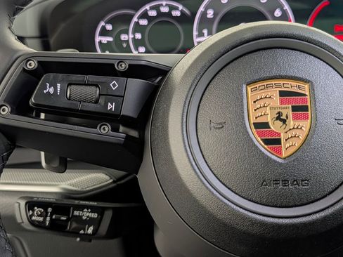 New 2026 Porsche Cayenne image 39