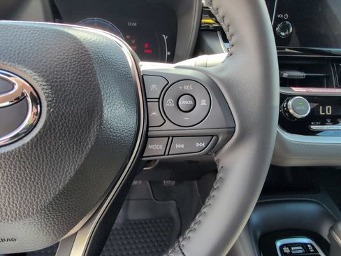 Certified 2026 Toyota Corolla SE FWD image 25