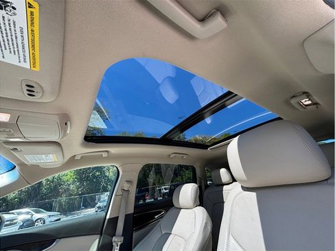 Used 2018 Lincoln MKX Reserve w/ Driver Assistance Package image 40