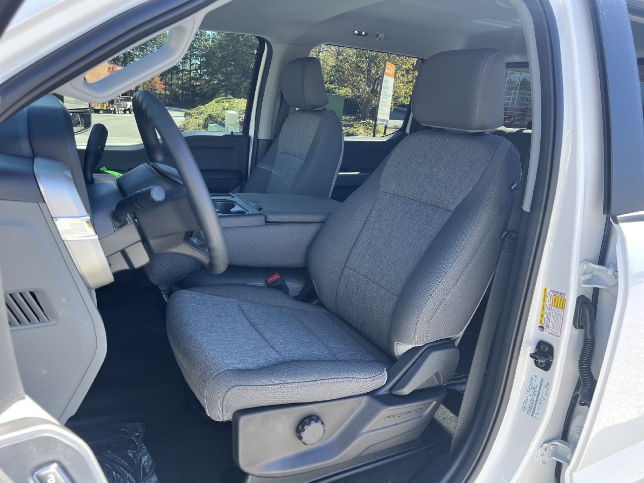 New 2027 Ford F350 XL w/ STX Appearance Package AWD/4WD image 15