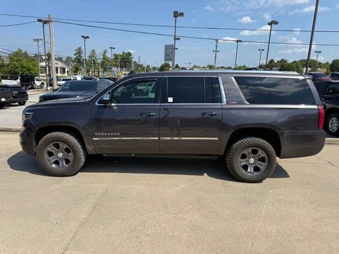 Used 2016 Chevrolet Suburban LT AWD/4WD image 9