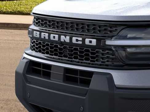 New 2025 Ford Bronco Sport Outer Banks w/ Outer Banks Tech Package+ AWD/4WD image 34