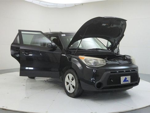 Used 2015 Kia Soul image 10