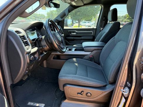 Used 2022 RAM 1500 Big Horn AWD/4WD image 13