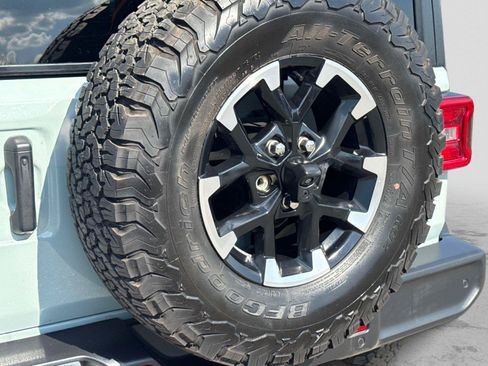 Certified 2024 Jeep Wrangler Unlimited Rubicon 4xe w/ Safety Group AWD/4WD image 10