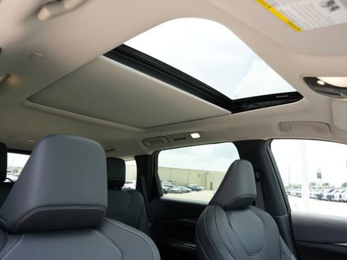 New 2027 INFINITI QX60 Luxe FWD image 24