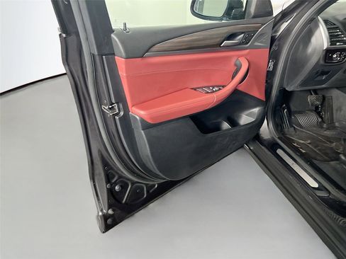 Used 2021 BMW X4 xDrive30i w/ Premium Package image 15