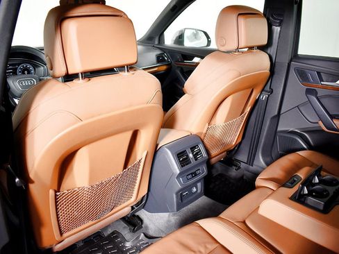 Used 2022 Audi Q5 2.0T Premium Plus image 34