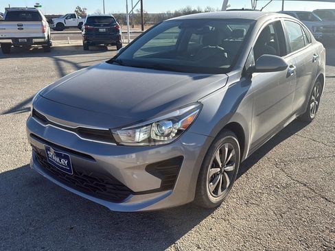 Used 2022 Kia Rio S w/ Technology Package image 3