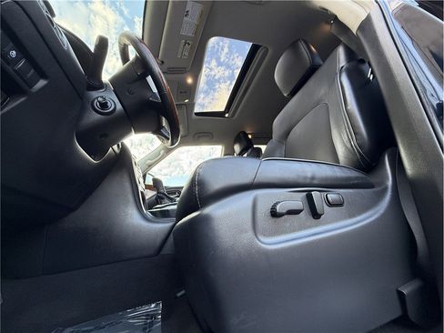 Used 2019 INFINITI QX80 Luxe image 8