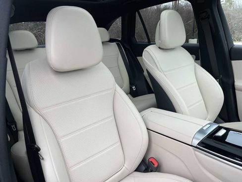 New 2026 Mercedes-Benz GLC 300 4MATIC image 29