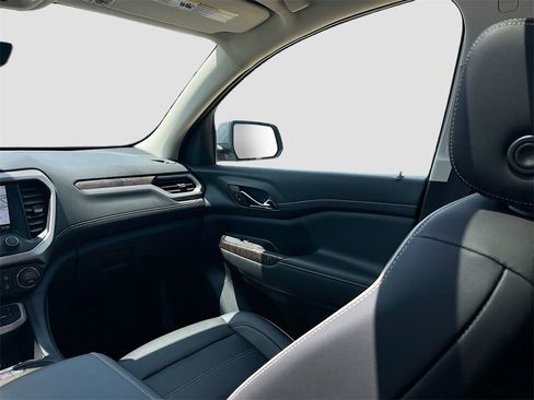 Used 2023 GMC Acadia Denali w/ Denali Ultimate Package image 24