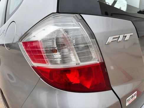 Used 2009 Honda Fit Sport image 21