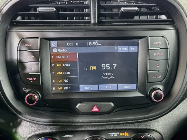 Used 2020 Kia Soul LX FWD image 15