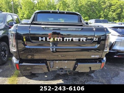 Used 2025 GMC Hummer EV 3X AWD/4WD image 6
