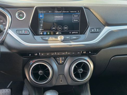Used 2020 Chevrolet Blazer LT FWD image 21