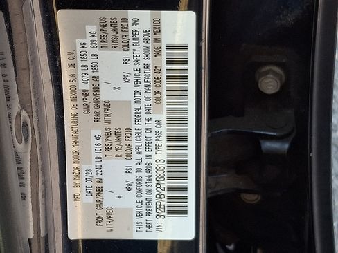 Used 2023 MAZDA MAZDA3 s FWD image 23