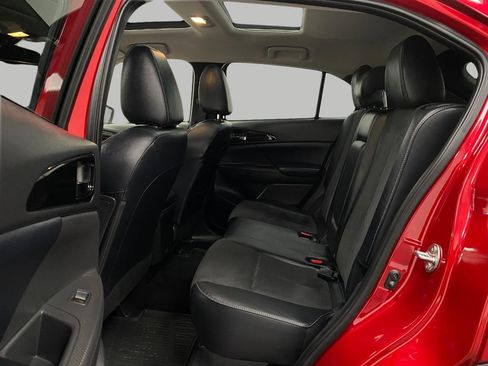 Used 2024 Mitsubishi Eclipse Cross SE image 30