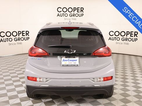 Used 2020 Chevrolet Bolt Premier w/ Infotainment Package image 21
