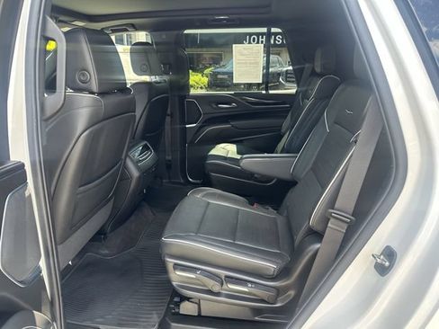 Used 2022 Cadillac Escalade Sport w/ Touring Package AWD/4WD image 12