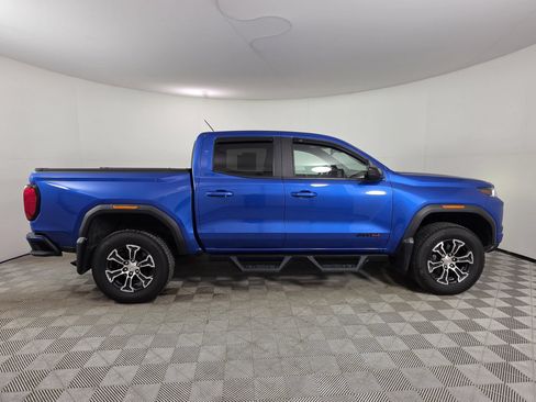 Used 2023 GMC Canyon AT4 w/ AT4 Premium Package AWD/4WD image 11