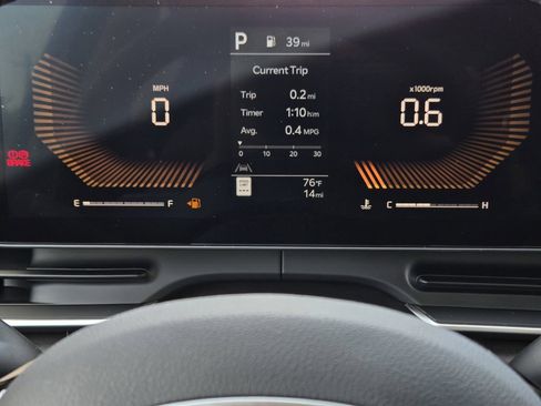 New 2026 Kia Carnival EX FWD image 11