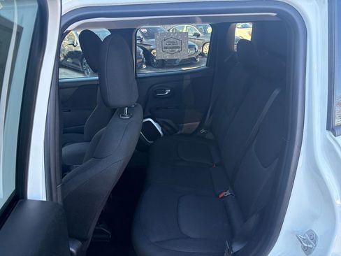 Used 2018 Jeep Renegade Sport w/ Power & Air Group image 25