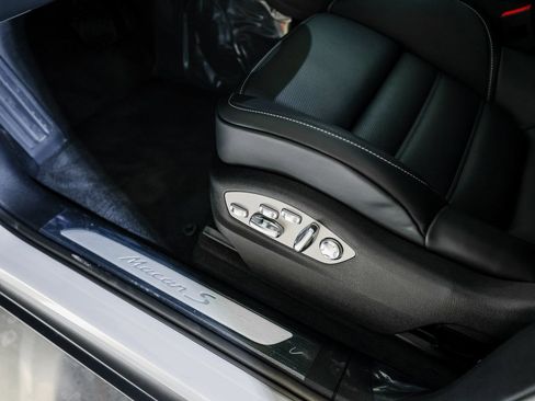 New 2026 Porsche Macan S image 14