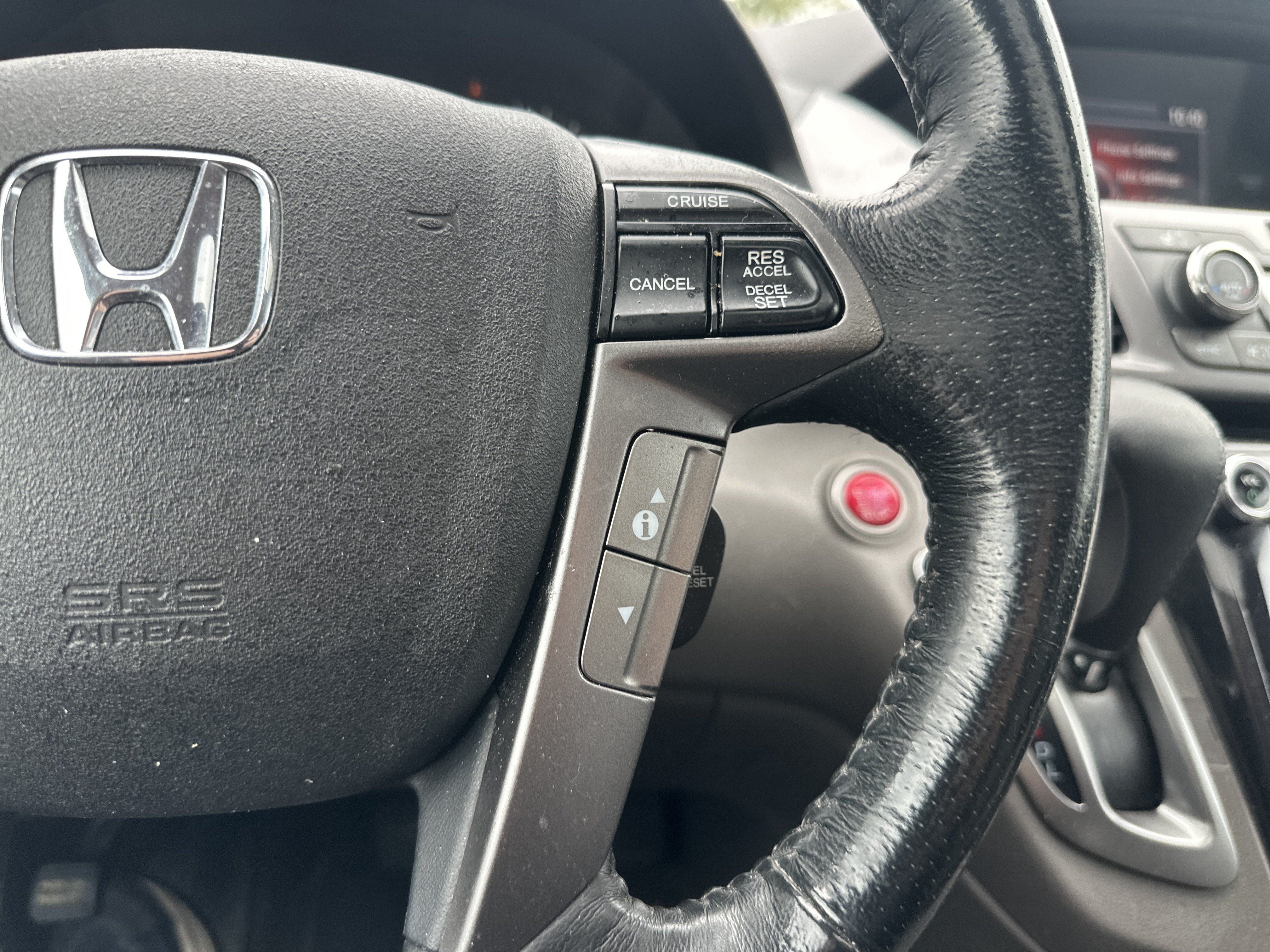 Used 2014 Honda Odyssey Touring image 24