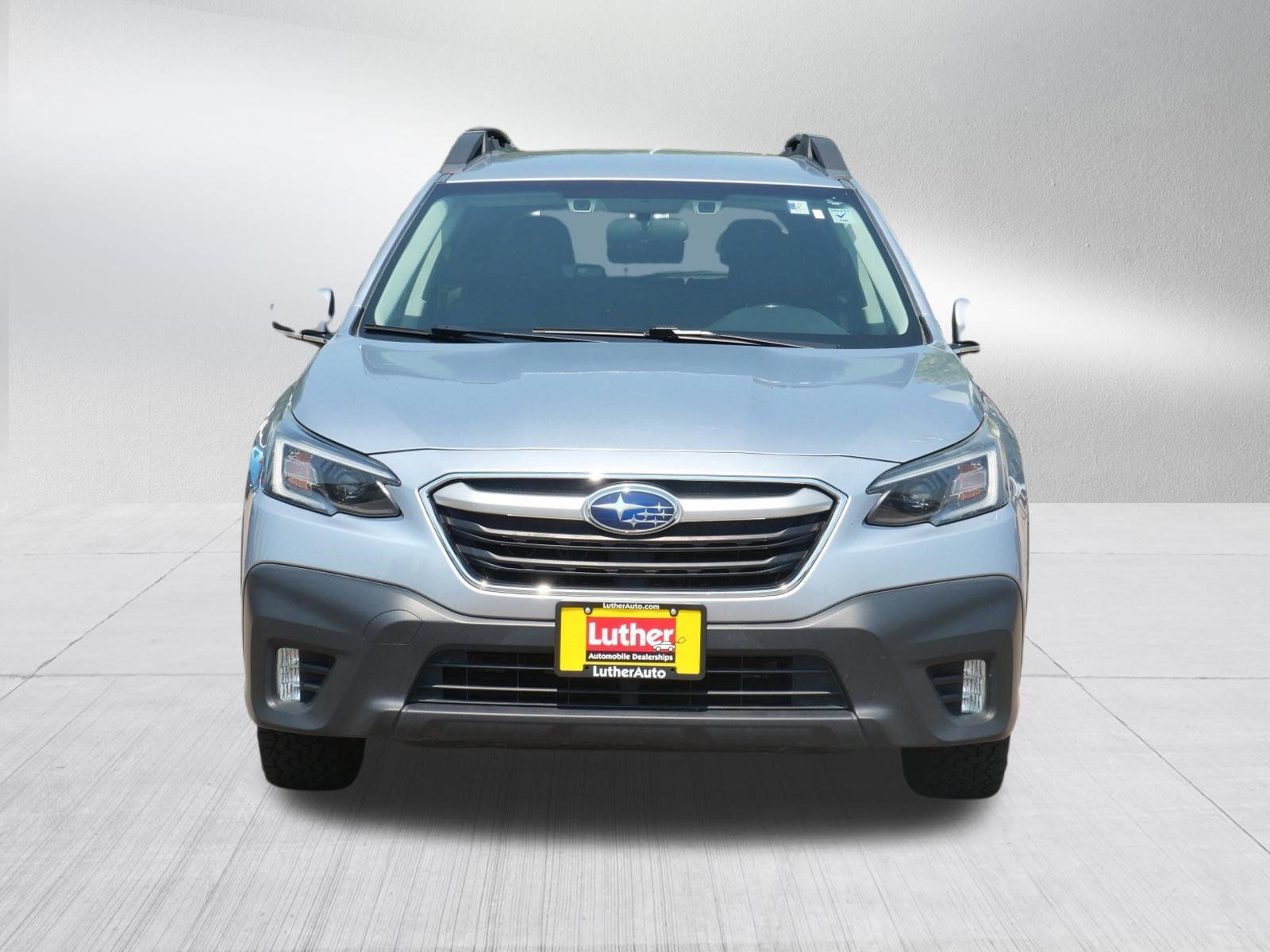 Used 2020 Subaru Outback Premium AWD/4WD image 2
