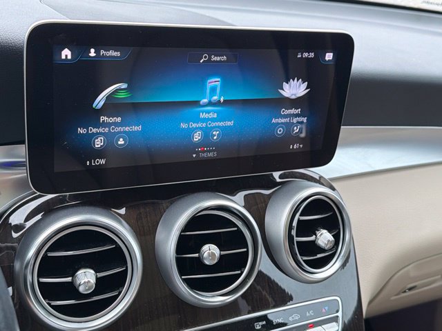 Used 2022 Mercedes-Benz GLC 300 image 25