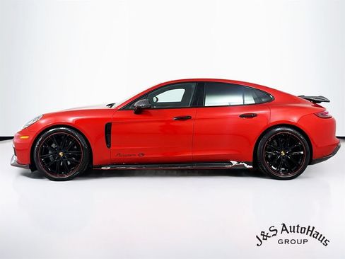 Used 2018 Porsche Panamera 4S AWD/4WD image 4
