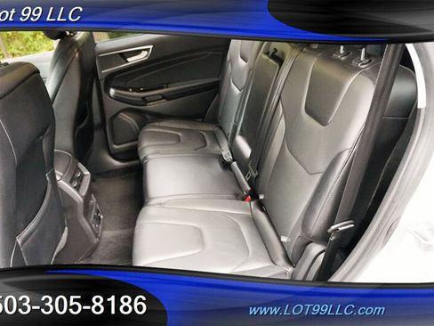 Used 2017 Ford Edge Titanium w/ Technology Package AWD/4WD image 13