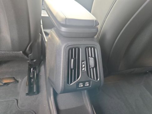 Used 2026 BMW X2 xDrive28i w/ Technology Package AWD/4WD image 15