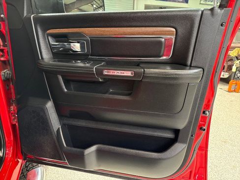 Used 2018 RAM 2500 Laramie w/ Convenience Group image 61