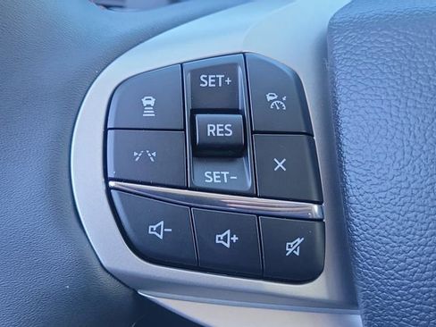 New 2026 Ford Explorer Active w/ Active Comfort Package image 8