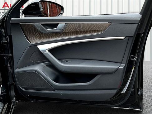 Used 2022 Audi A6 2.0T Premium image 28