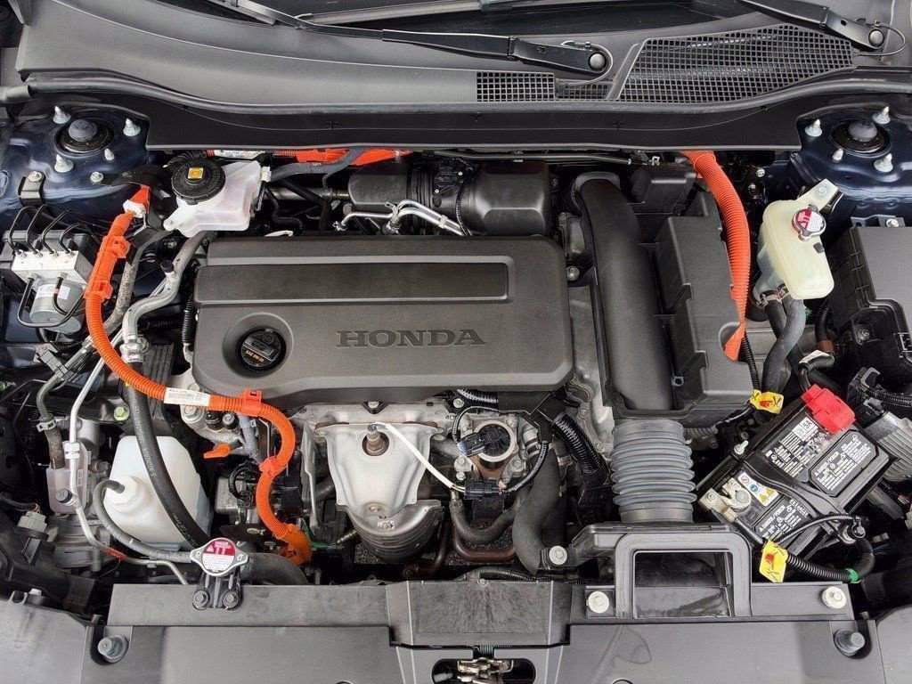 Used 2025 Honda CR-V Sport image 16