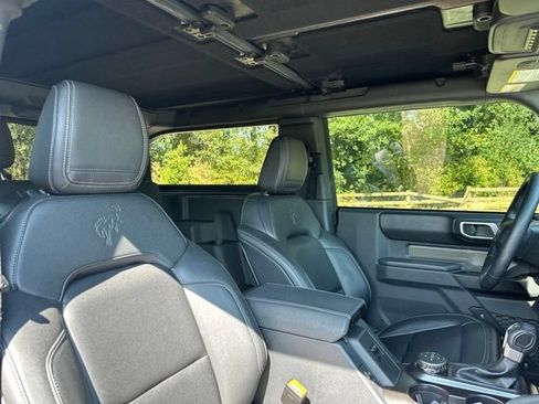 Used 2025 Ford Bronco Badlands AWD/4WD image 24