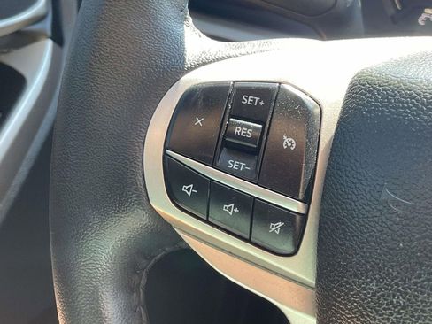 Used 2023 Ford Explorer XLT w/ Equipment Group 202A image 9