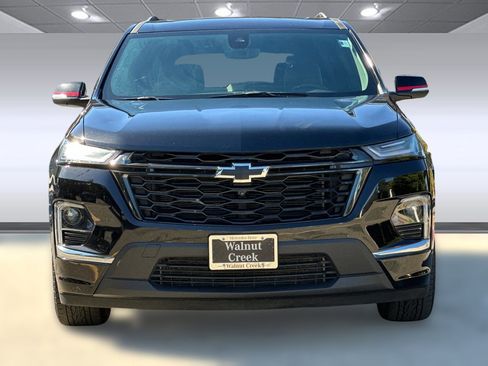Used 2023 Chevrolet Traverse Premier w/ Redline Edition image 5
